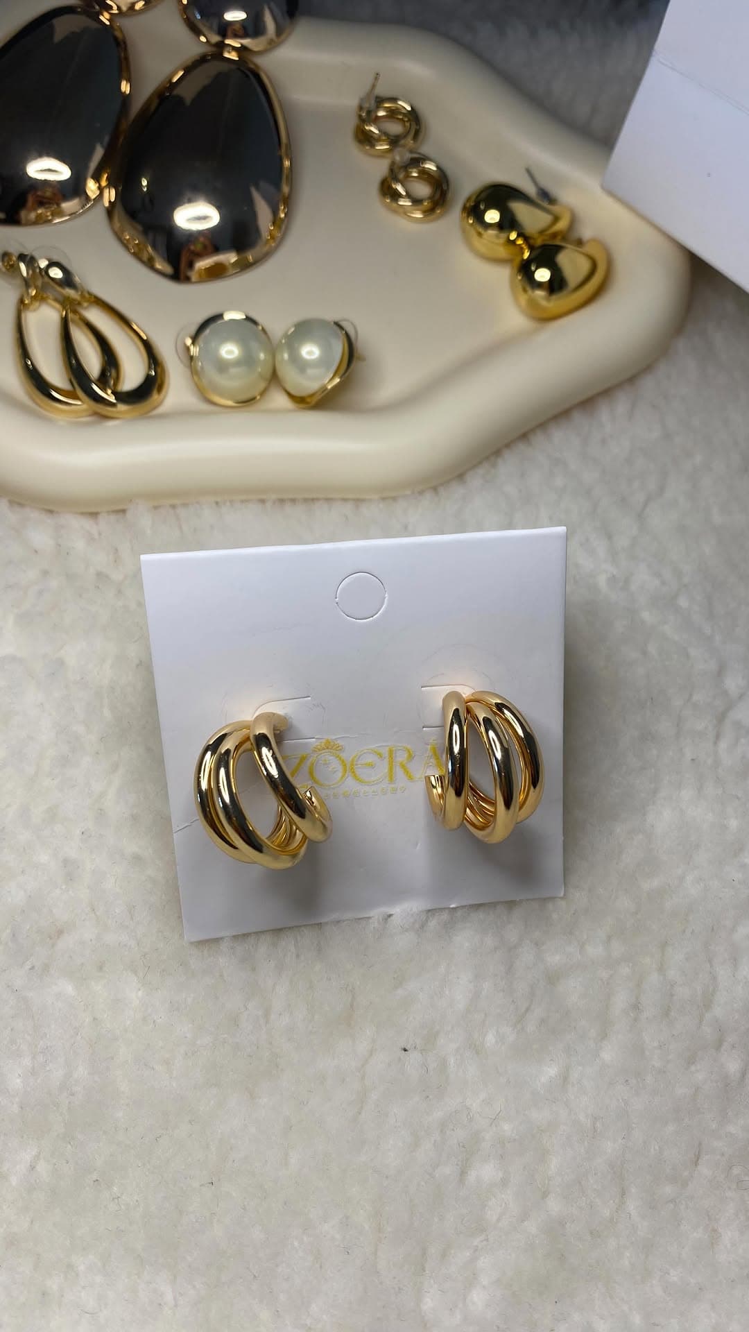 Stunning earrings collection